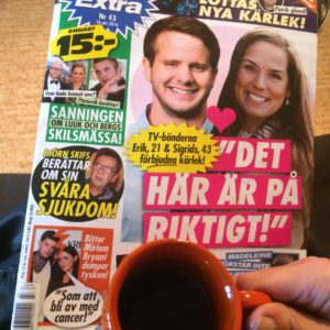 img 2300 scaled -  Kaffe på maten o en skvallertidning!! Vad läser ni helst när ni är hos oss ? 😀